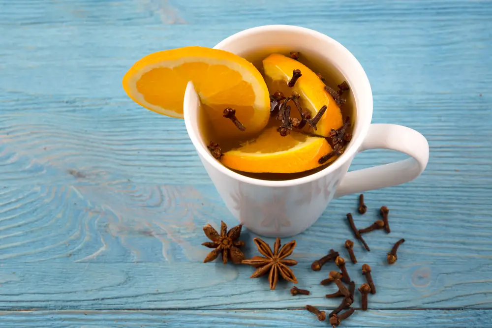 Benefits of Drinking Tea with Cloves